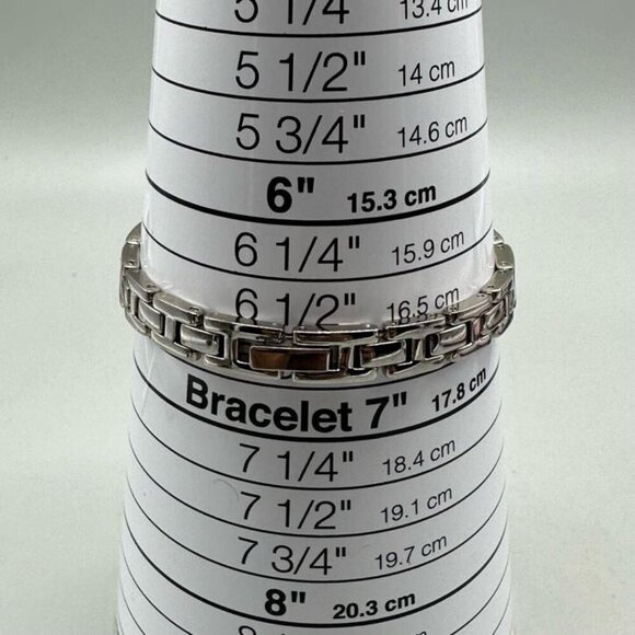 3/$30 Armitron Women’s Watch Silver Tone Faceted Crystal Domed Glass 7" - Picture 14 of 16